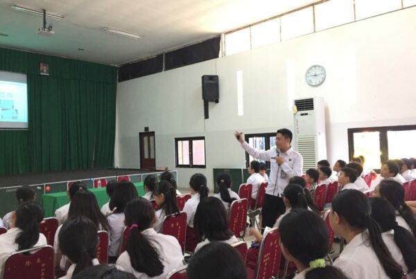 Masa Pengenalan Lingkungan Sekolah SMP - SMA Citra Cemara Bandung