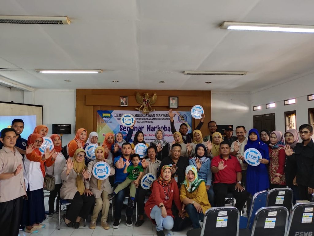 Peduli Anak-anak dari Narkoba, BNN Kota Bandung kunjungi Kader PKK dan Posyandu Kelurahan Pasirwangi