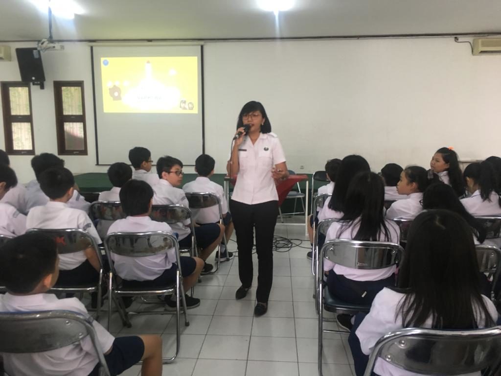 Jalin kerjasama yang baik, BNN Kota Bandung kerap kunjungi Sekolah Kristen Yahya Jalin kerjasama yang baik, BNN Kota Bandung kerap kunjungi Sekolah Kristen Yahya