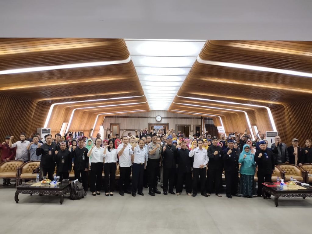 Masyarakat Kota Bandung Sadar Hukum, Sadar Bahaya Penyalahgunaan Narkoba Masyarakat Kota Bandung Sadar Hukum, Sadar Bahaya Penyalahgunaan Narkoba