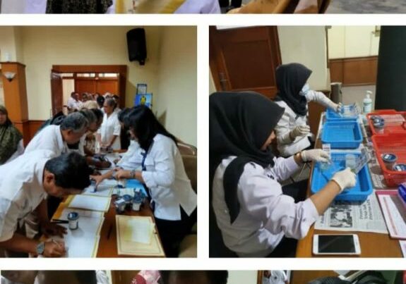Cegah Masuknya Narkoba, BNN Kota Bandung lakukan Tes Urin kepada PNS Pusat Air Tanah dan Geologi Tata Lingkungan