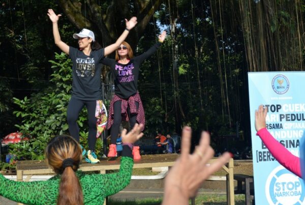 Ajak Milenial Sehat Tanpa Narkoba, BNN Kota Bandung Selenggarakan Senam Zumba Anti Narkoba