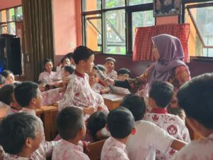 Penyuluhan SD Babakan Sari