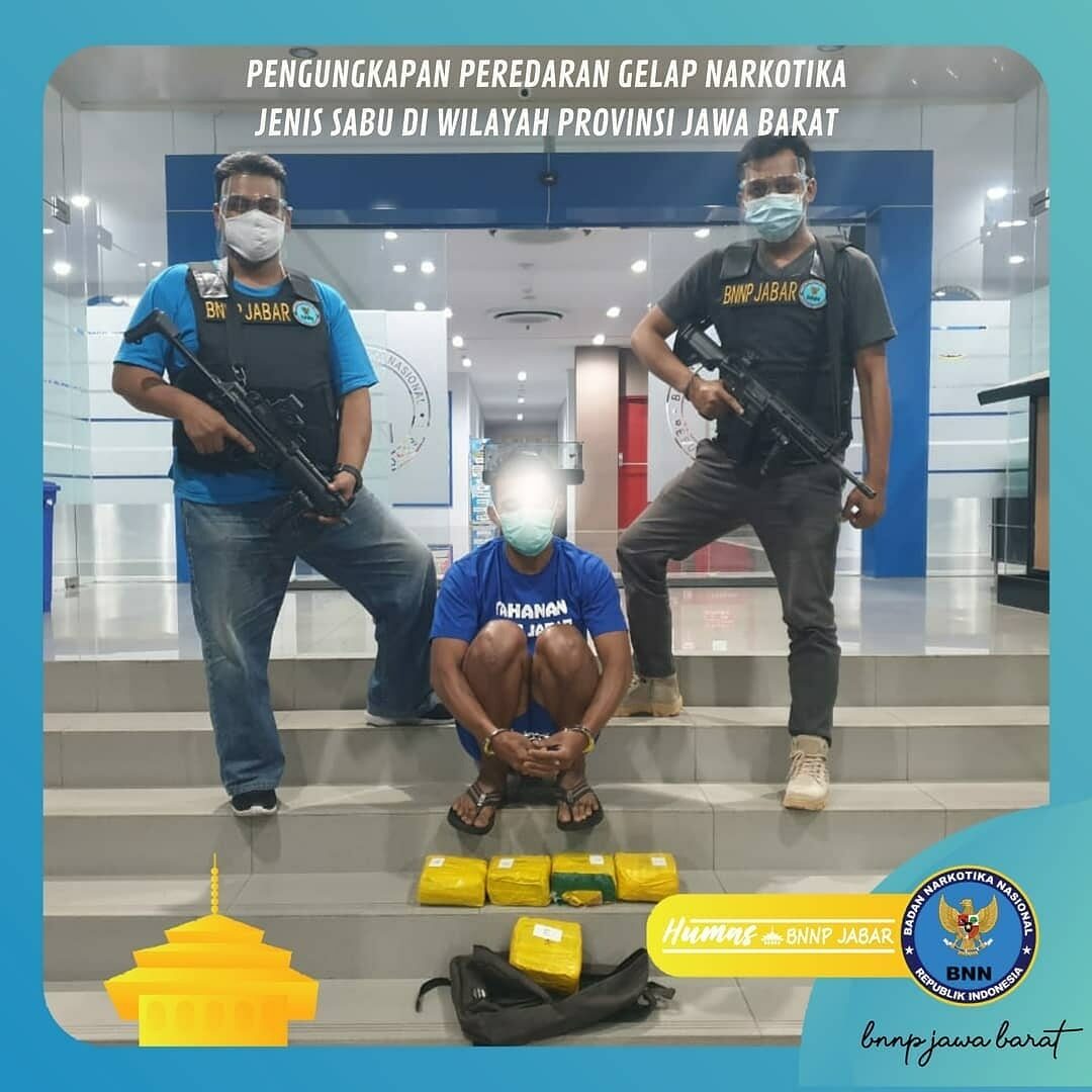 PENGUNGKAPAN PEREDARAN GELAP NARKOTIKA JENIS SABU DI WILAYAH PROVINSI JAWA BARAT