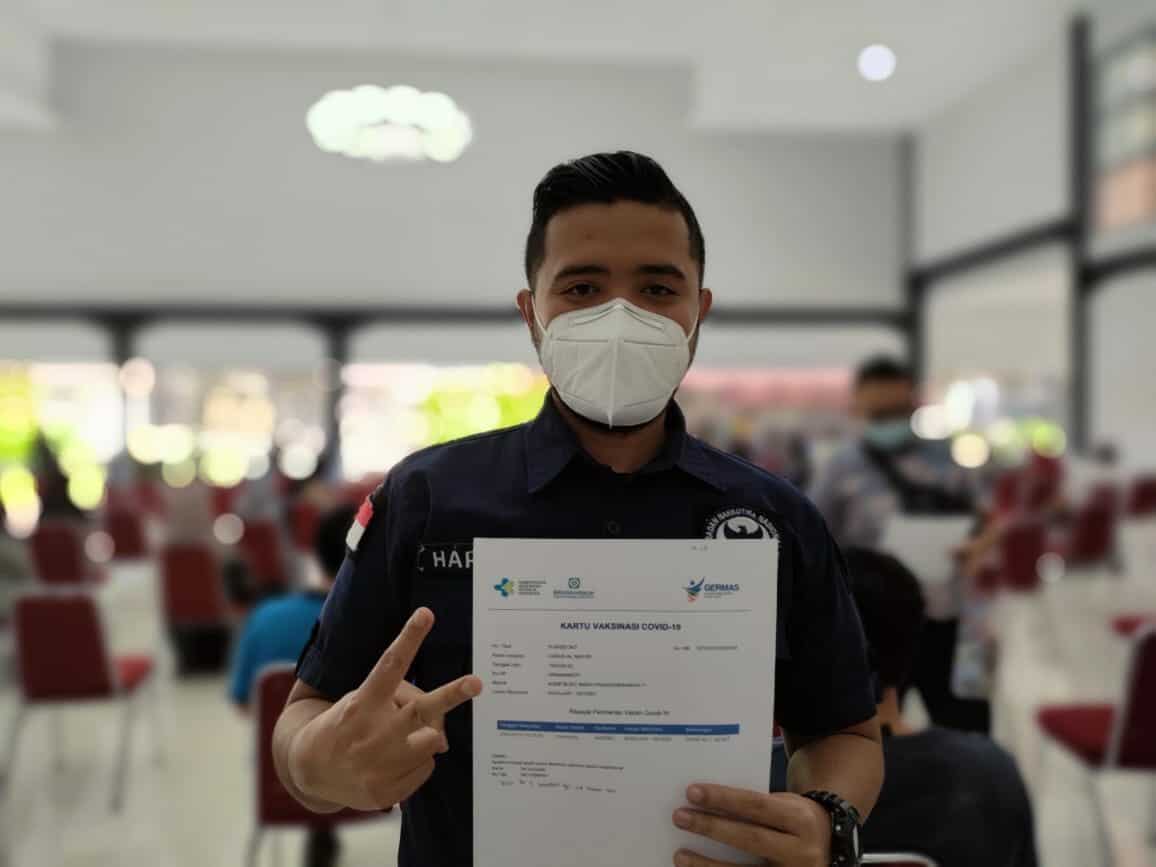 Vaksin covid-19 pertama kepada 20 Personil BNN Kota Bandung