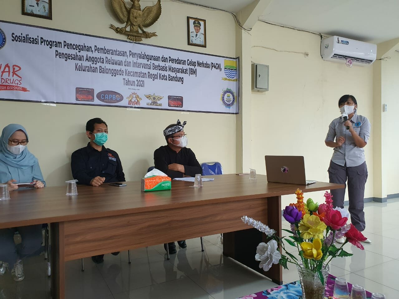 Pengesahan Relawan Anti Narkoba dan IBM di Kelurahan Balonggede