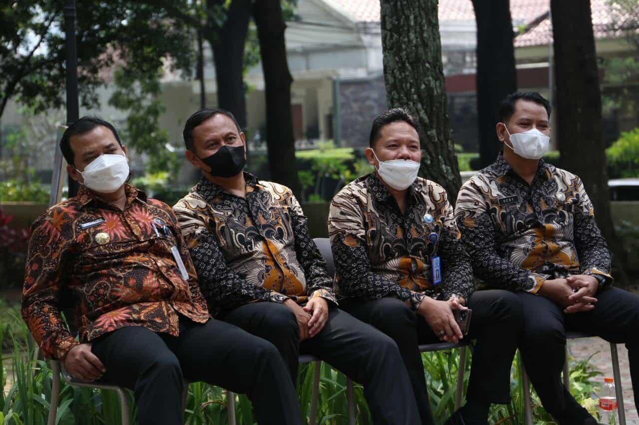 Kepala BNN Kota Se-Jawa Barat Gelar Rapat Koordinasi di Taman Tematik Panatayuda