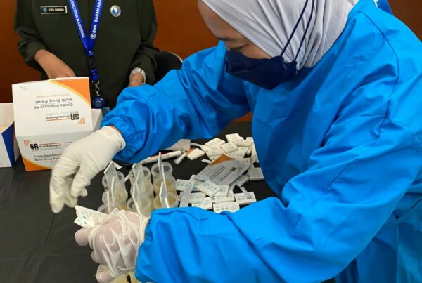 Cegah Narkoba dengan Tes urin di Lingkungan Pengadilan Negeri Bandung Kelas IA Khusus