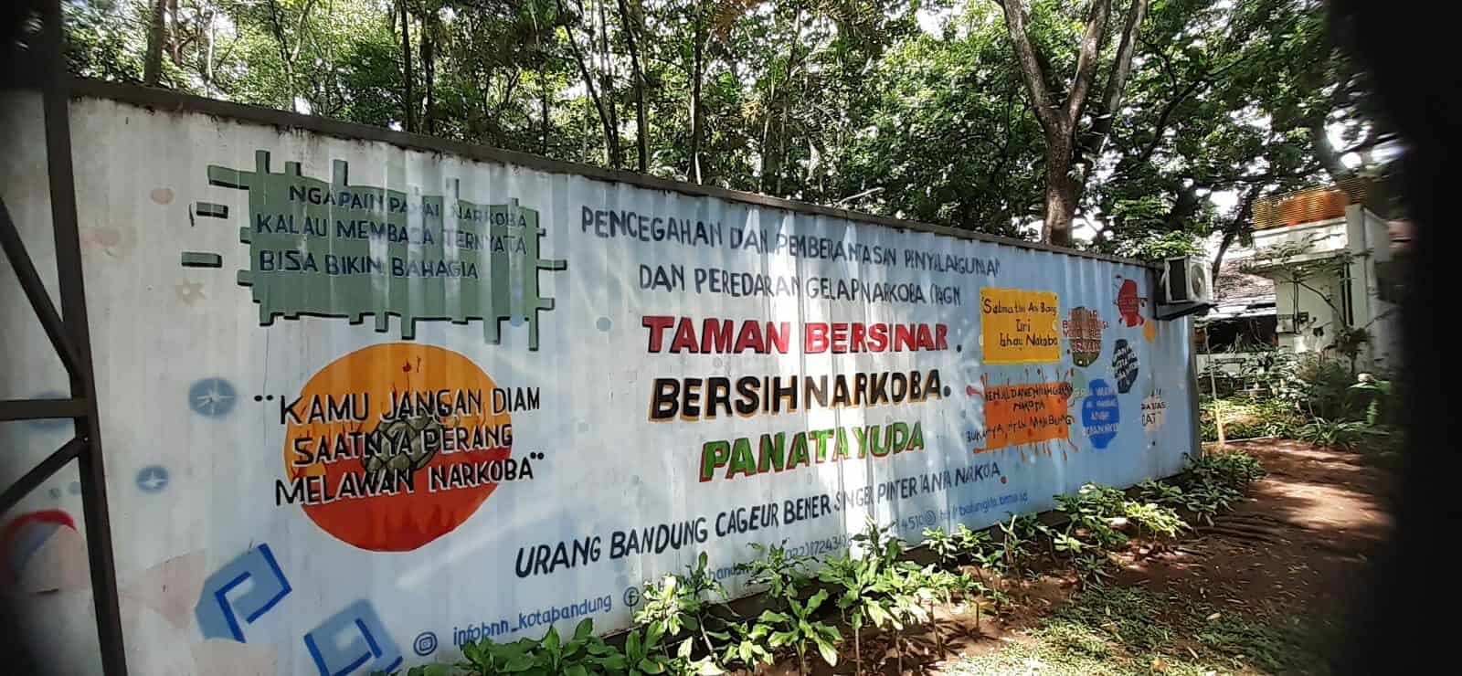 Taman Panatayuda Sebagai Sarana Informasi dan Edukasi P4GN di Kota Bandung