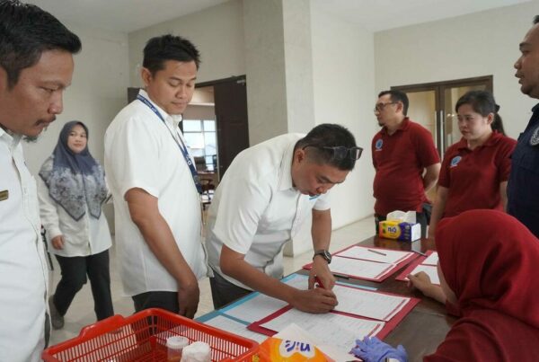 Cegah Peredaran Narkoba, KPP Madya 2 Bandung lakukan tes urin sebanyak 119 orang pegawai